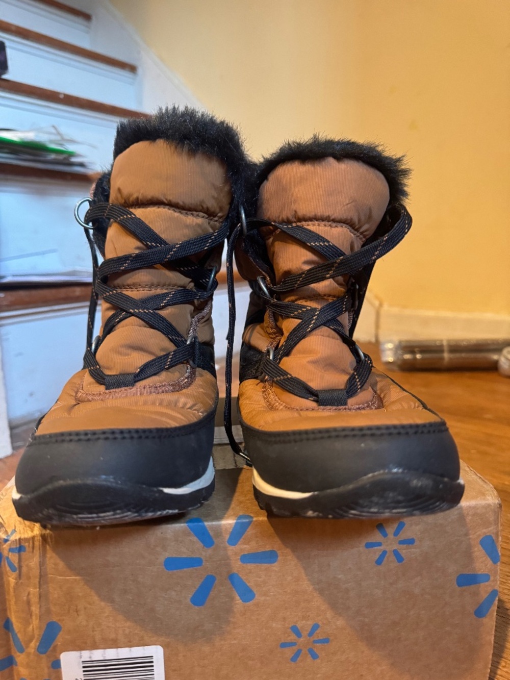 Sorel Joan Explorer Boots- Women's 9.5